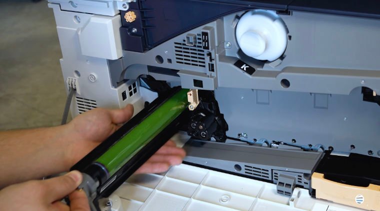How to Replace Drum on Xerox AltaLink B8100_C8100_Step 4