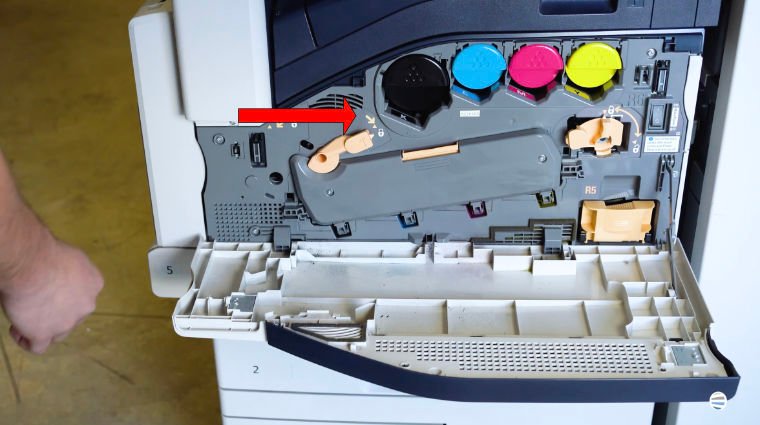 How to Replace Drum on Xerox AltaLink C8000_B8000_Step 8