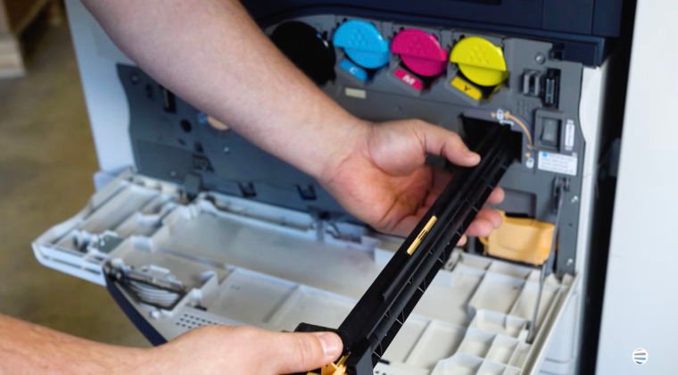 How to Replace Transfer Belt Cleaner on Xerox AltaLink C8000 or B8000 Series_Step 7